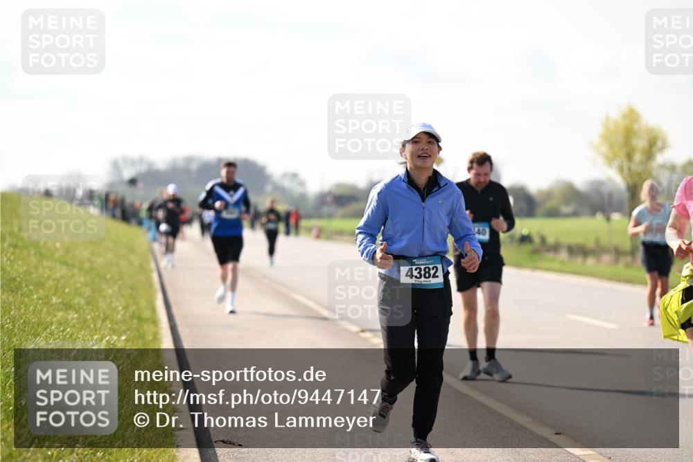 12.04.2026 - 45. Internationalen Wilhelmsburger Insellauf Dr. Thomas Lammeyer http://msf.ph/oto/9447147 12.04.2026 10:28:59 Laufen 4382, 40 meine-sportfotos.de
