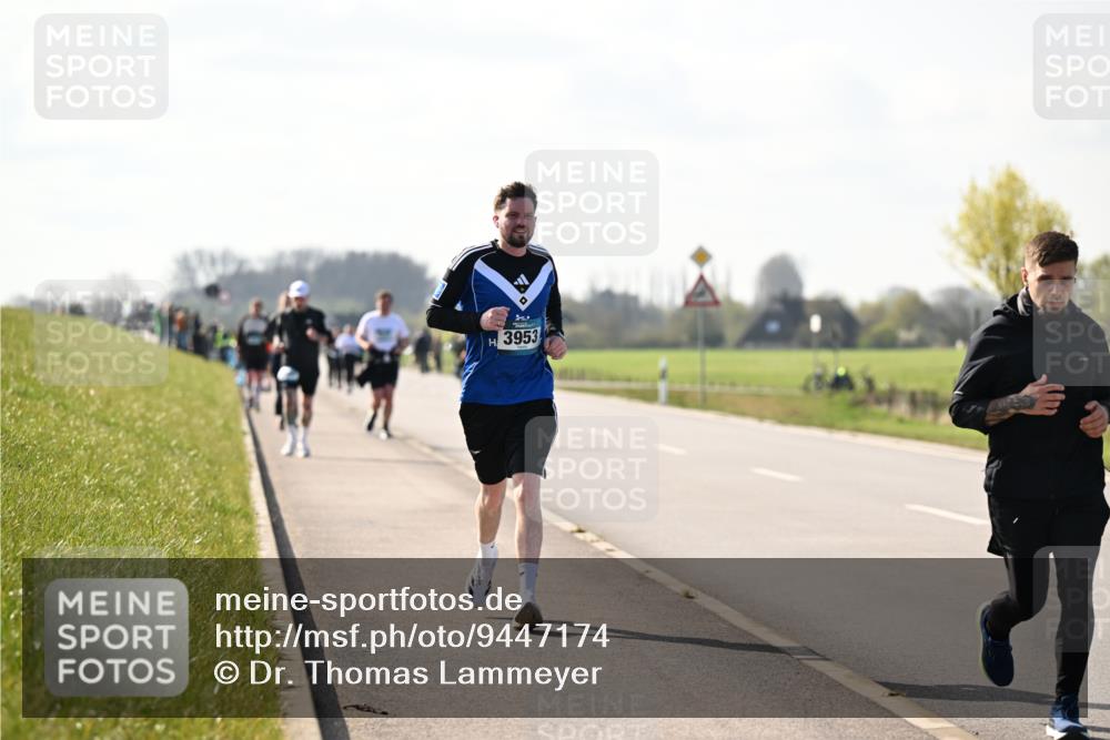 12.04.2026 - 45. Internationalen Wilhelmsburger Insellauf Dr. Thomas Lammeyer http://msf.ph/oto/9447174 12.04.2026 10:29:04 Laufen 3953 meine-sportfotos.de