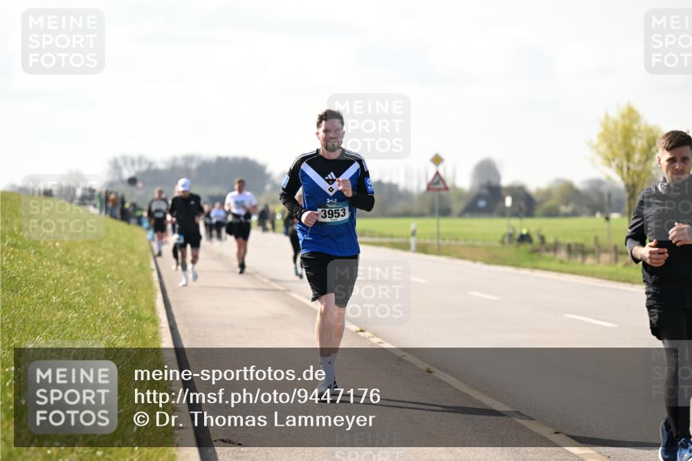 12.04.2026 - 45. Internationalen Wilhelmsburger Insellauf Dr. Thomas Lammeyer http://msf.ph/oto/9447176 12.04.2026 10:29:04 Laufen 15, 3953 meine-sportfotos.de