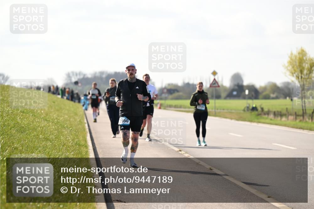 12.04.2026 - 45. Internationalen Wilhelmsburger Insellauf Dr. Thomas Lammeyer http://msf.ph/oto/9447189 12.04.2026 10:29:11 Laufen 2950, 3725 meine-sportfotos.de