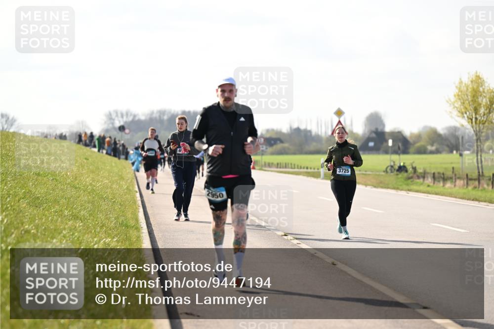 12.04.2026 - 45. Internationalen Wilhelmsburger Insellauf Dr. Thomas Lammeyer http://msf.ph/oto/9447194 12.04.2026 10:29:12 Laufen 2950, 3725 meine-sportfotos.de