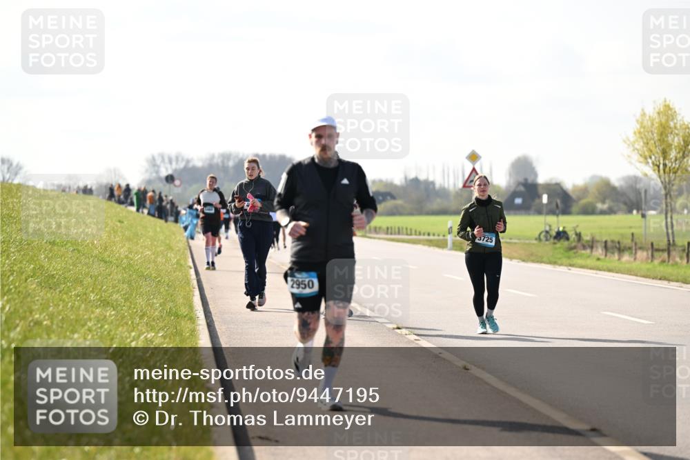 12.04.2026 - 45. Internationalen Wilhelmsburger Insellauf Dr. Thomas Lammeyer http://msf.ph/oto/9447195 12.04.2026 10:29:12 Laufen 2950, 3725 meine-sportfotos.de