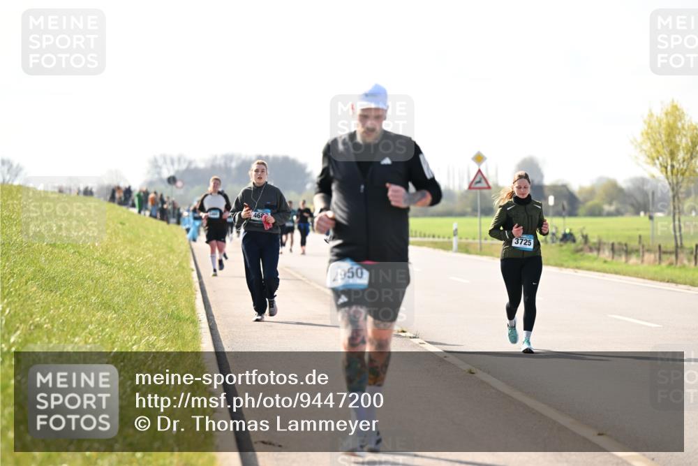 12.04.2026 - 45. Internationalen Wilhelmsburger Insellauf Dr. Thomas Lammeyer http://msf.ph/oto/9447200 12.04.2026 10:29:13 Laufen 468, 2950, 3725 meine-sportfotos.de