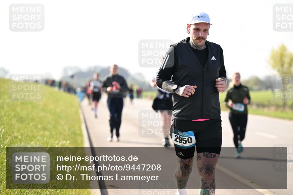 12.04.2026 - 45. Internationalen Wilhelmsburger Insellauf Dr. Thomas Lammeyer http://msf.ph/oto/9447208 12.04.2026 10:29:14 Laufen 2950 meine-sportfotos.de