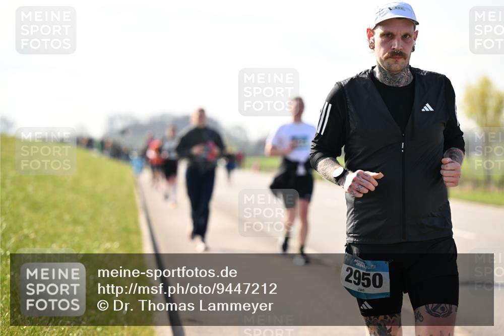 12.04.2026 - 45. Internationalen Wilhelmsburger Insellauf Dr. Thomas Lammeyer http://msf.ph/oto/9447212 12.04.2026 10:29:15 Laufen 2950 meine-sportfotos.de