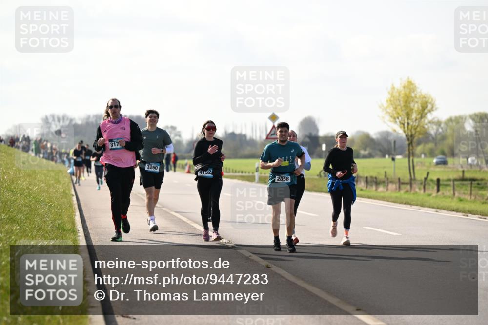 12.04.2026 - 45. Internationalen Wilhelmsburger Insellauf Dr. Thomas Lammeyer http://msf.ph/oto/9447283 12.04.2026 10:29:32 Laufen 317, 3260, 4152, 2858 meine-sportfotos.de