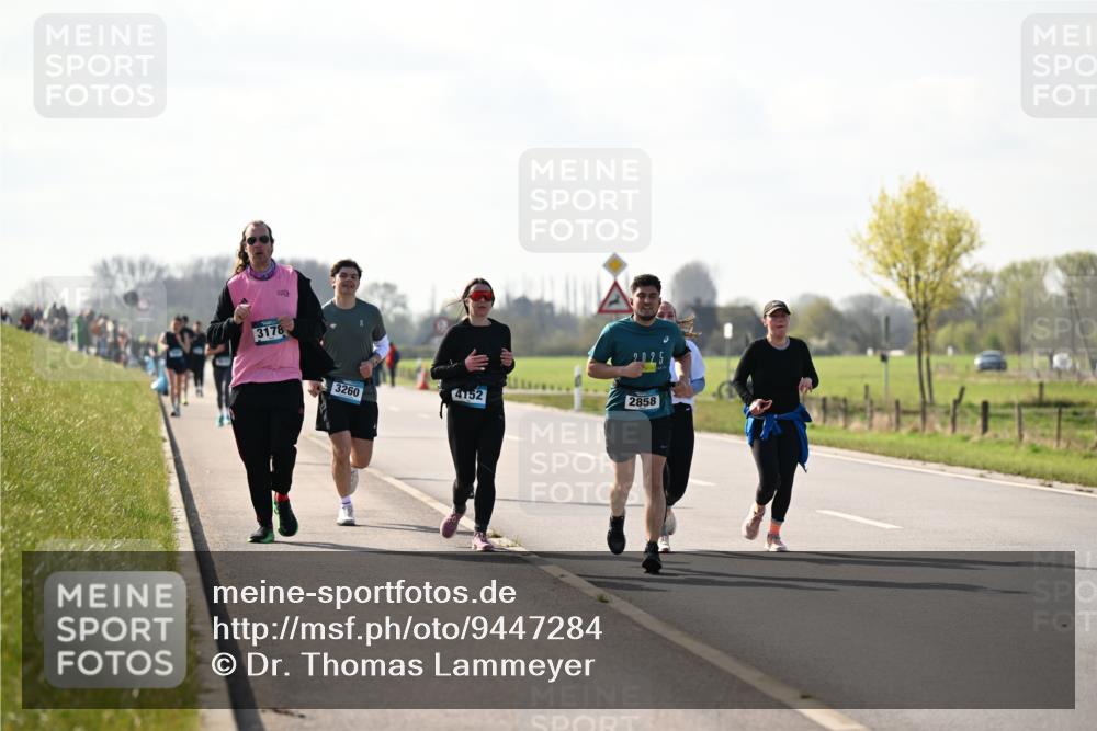12.04.2026 - 45. Internationalen Wilhelmsburger Insellauf Dr. Thomas Lammeyer http://msf.ph/oto/9447284 12.04.2026 10:29:32 Laufen 3178, 3260, 4152, 2858 meine-sportfotos.de