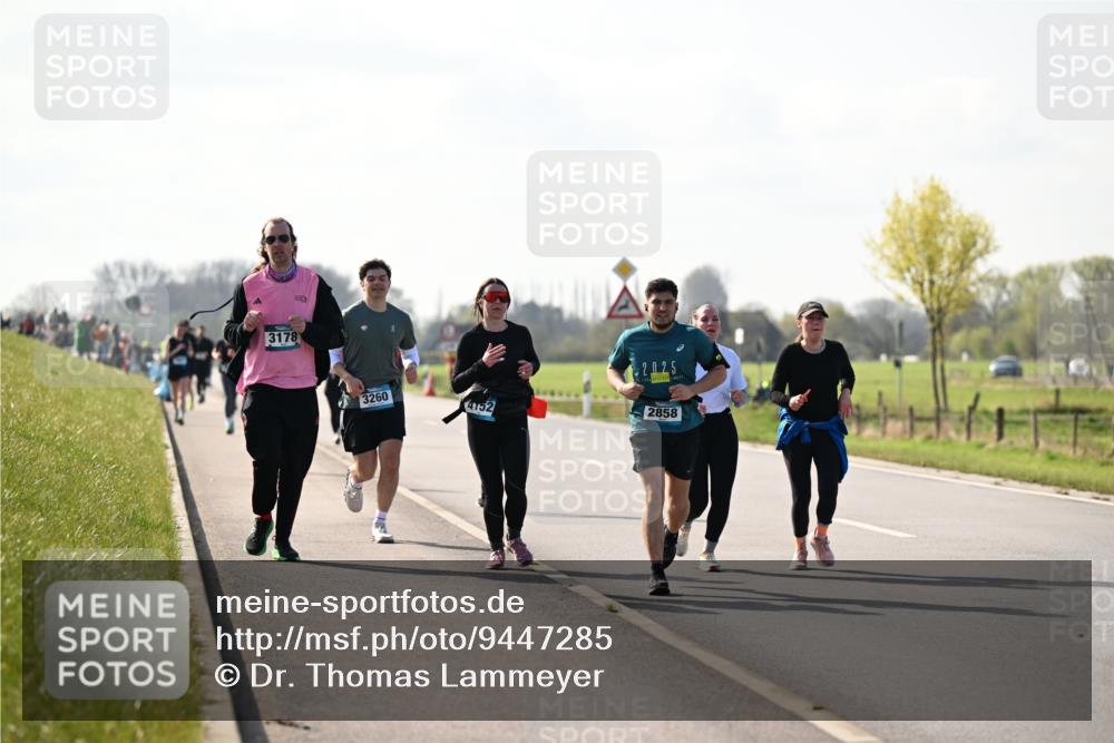 12.04.2026 - 45. Internationalen Wilhelmsburger Insellauf Dr. Thomas Lammeyer http://msf.ph/oto/9447285 12.04.2026 10:29:32 Laufen 3178, 2025, 3260, 4152, 2858 meine-sportfotos.de