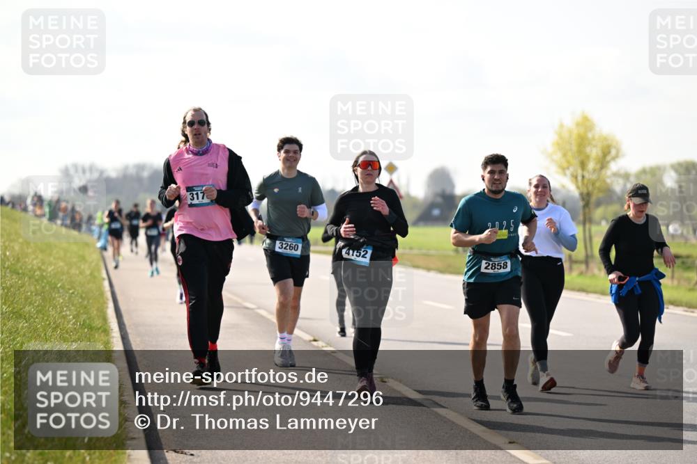 12.04.2026 - 45. Internationalen Wilhelmsburger Insellauf Dr. Thomas Lammeyer http://msf.ph/oto/9447296 12.04.2026 10:29:34 Laufen 317, 3260, 4152, 025, 2858 meine-sportfotos.de
