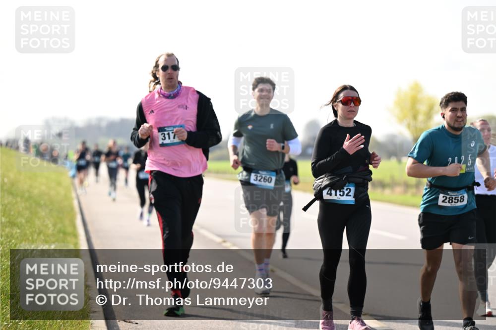 12.04.2026 - 45. Internationalen Wilhelmsburger Insellauf Dr. Thomas Lammeyer http://msf.ph/oto/9447303 12.04.2026 10:29:36 Laufen 317, 3260, 2025, 4152, 2858 meine-sportfotos.de