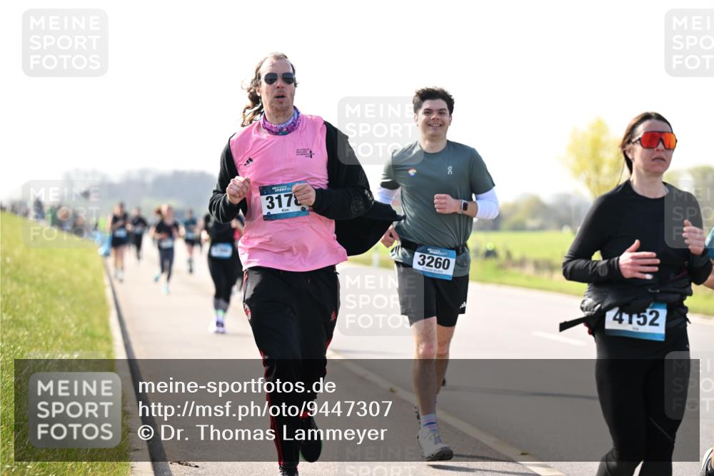 12.04.2026 - 45. Internationalen Wilhelmsburger Insellauf Dr. Thomas Lammeyer http://msf.ph/oto/9447307 12.04.2026 10:29:36 Laufen 3178, 3260, 4152 meine-sportfotos.de