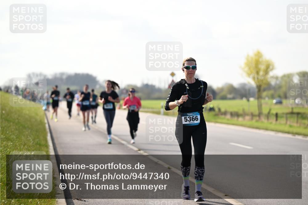 12.04.2026 - 45. Internationalen Wilhelmsburger Insellauf Dr. Thomas Lammeyer http://msf.ph/oto/9447340 12.04.2026 10:29:42 Laufen 5366 meine-sportfotos.de
