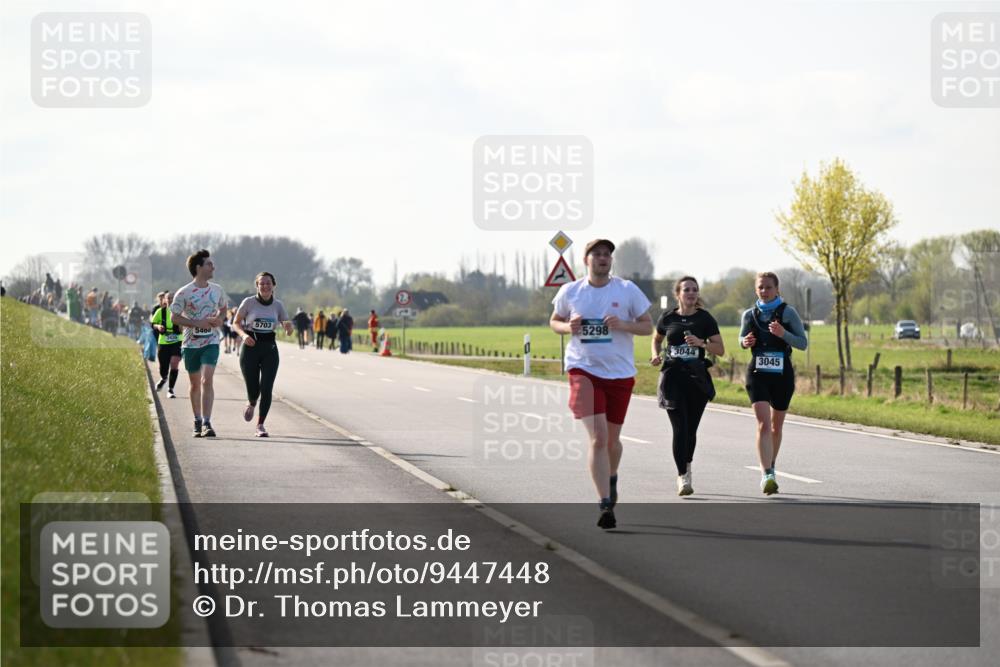 12.04.2026 - 45. Internationalen Wilhelmsburger Insellauf Dr. Thomas Lammeyer http://msf.ph/oto/9447448 12.04.2026 10:30:01 Laufen 5703, 5400, 5298, 3044, 3045 meine-sportfotos.de