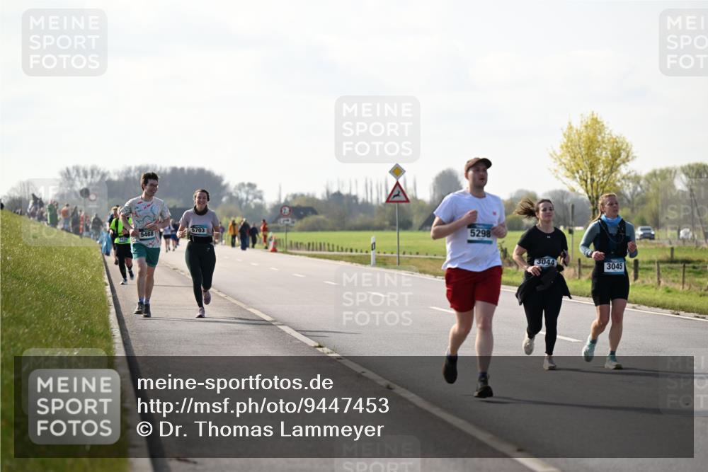 12.04.2026 - 45. Internationalen Wilhelmsburger Insellauf Dr. Thomas Lammeyer http://msf.ph/oto/9447453 12.04.2026 10:30:02 Laufen 5703, 5298, 5468, 3044, 3045 meine-sportfotos.de