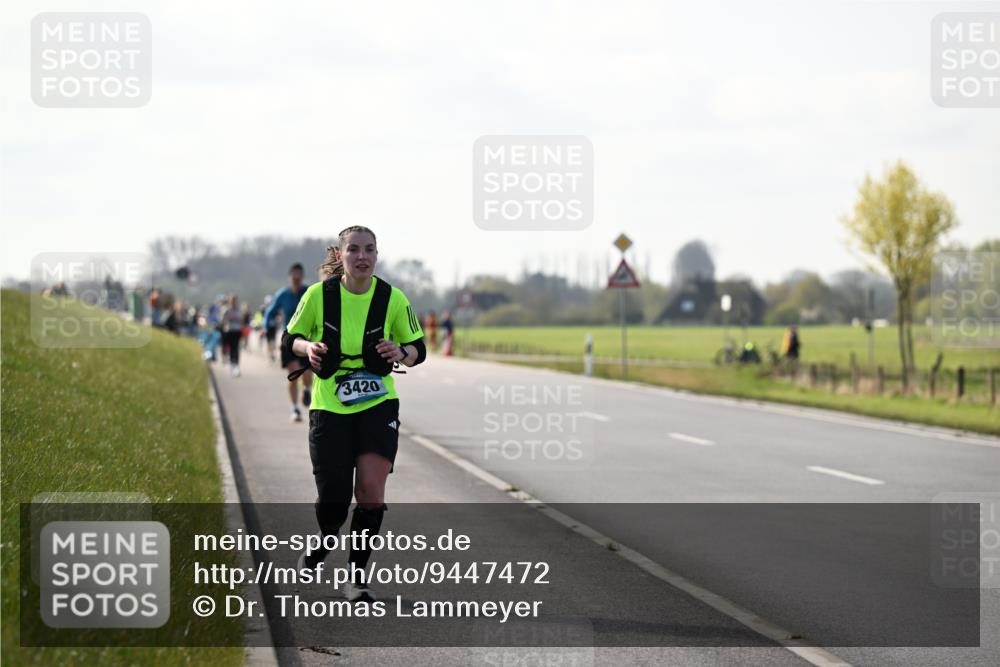 12.04.2026 - 45. Internationalen Wilhelmsburger Insellauf Dr. Thomas Lammeyer http://msf.ph/oto/9447472 12.04.2026 10:30:15 Laufen 3420 meine-sportfotos.de