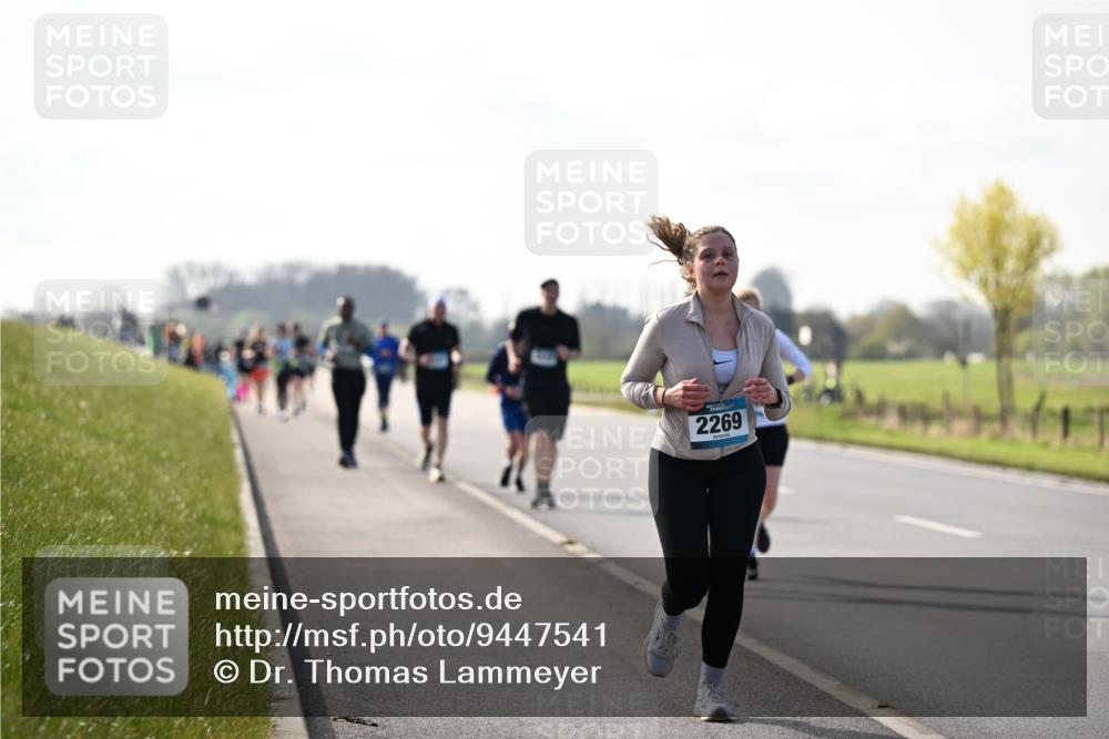 12.04.2026 - 45. Internationalen Wilhelmsburger Insellauf Dr. Thomas Lammeyer http://msf.ph/oto/9447541 12.04.2026 10:30:35 Laufen 2269 meine-sportfotos.de
