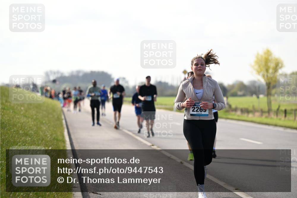 12.04.2026 - 45. Internationalen Wilhelmsburger Insellauf Dr. Thomas Lammeyer http://msf.ph/oto/9447543 12.04.2026 10:30:35 Laufen 2265 meine-sportfotos.de