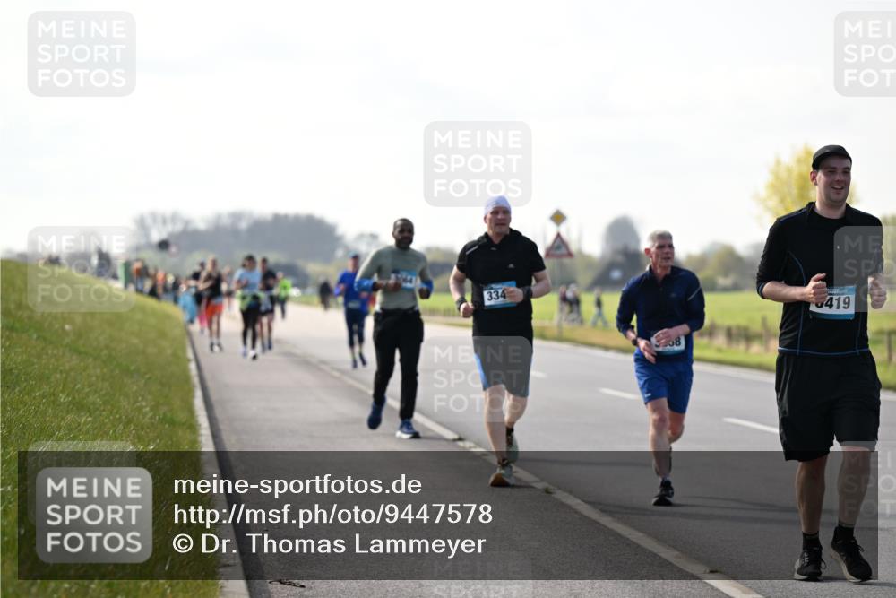 12.04.2026 - 45. Internationalen Wilhelmsburger Insellauf Dr. Thomas Lammeyer http://msf.ph/oto/9447578 12.04.2026 10:30:41 Laufen 334, 419 meine-sportfotos.de