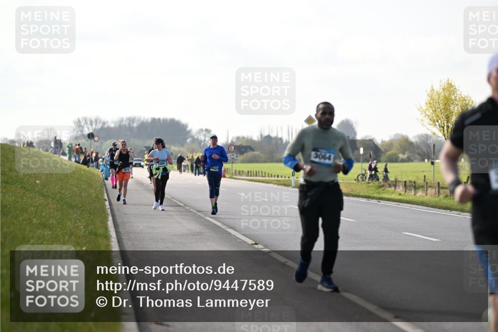 12.04.2026 - 45. Internationalen Wilhelmsburger Insellauf Dr. Thomas Lammeyer http://msf.ph/oto/9447589 12.04.2026 10:30:45 Laufen 2879, 3466, 2050, 2, 3064 meine-sportfotos.de