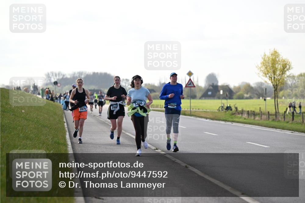 12.04.2026 - 45. Internationalen Wilhelmsburger Insellauf Dr. Thomas Lammeyer http://msf.ph/oto/9447592 12.04.2026 10:30:51 Laufen 2879, 3466, 288, 2050 meine-sportfotos.de