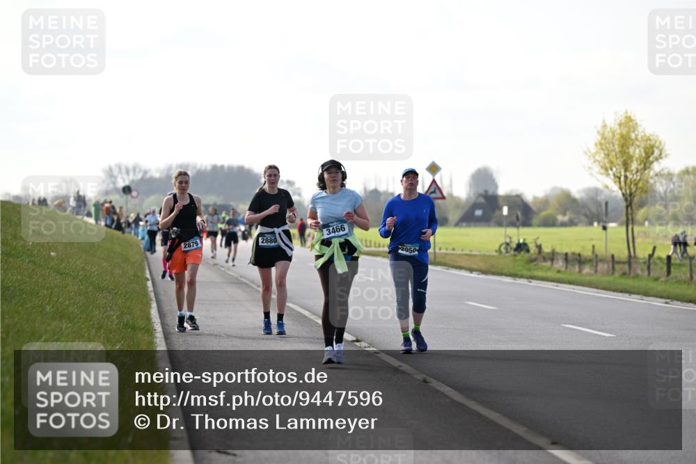 12.04.2026 - 45. Internationalen Wilhelmsburger Insellauf Dr. Thomas Lammeyer http://msf.ph/oto/9447596 12.04.2026 10:30:51 Laufen 2879, 2880, 3466, 2050 meine-sportfotos.de