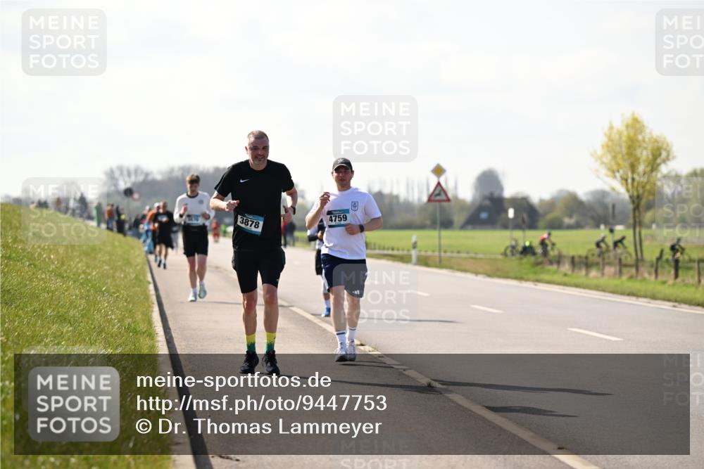 12.04.2026 - 45. Internationalen Wilhelmsburger Insellauf Dr. Thomas Lammeyer http://msf.ph/oto/9447753 12.04.2026 10:31:32 Laufen 3878, 4759 meine-sportfotos.de