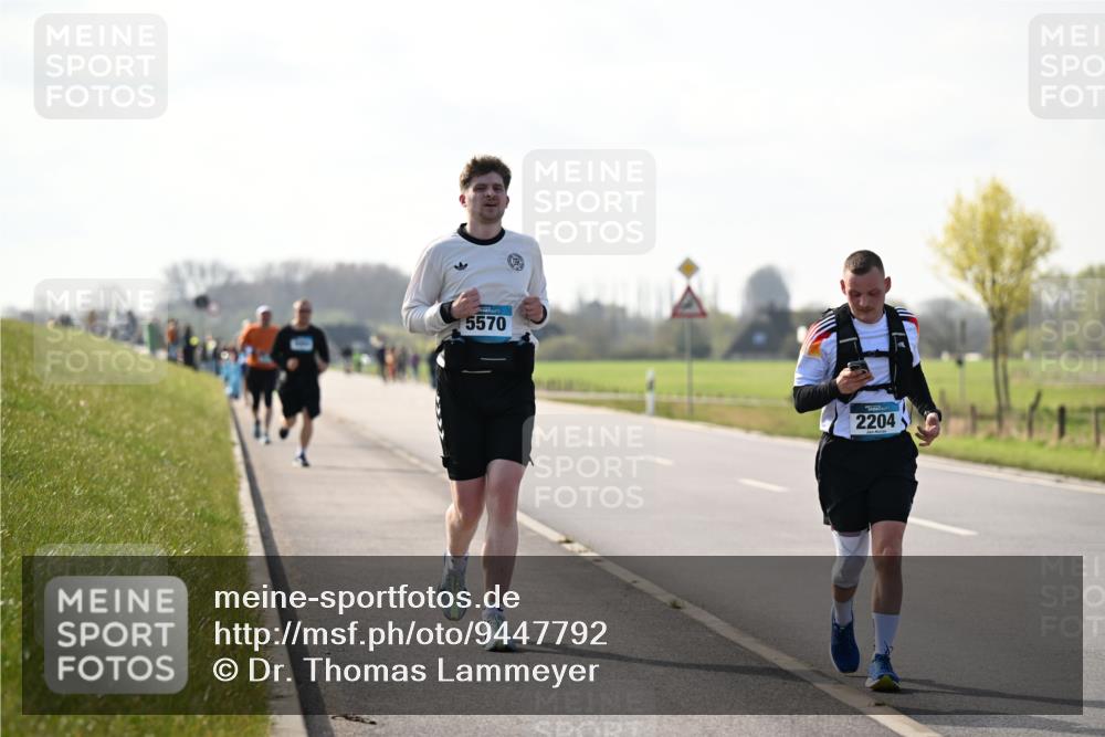 12.04.2026 - 45. Internationalen Wilhelmsburger Insellauf Dr. Thomas Lammeyer http://msf.ph/oto/9447792 12.04.2026 10:31:40 Laufen 5570, 2204 meine-sportfotos.de