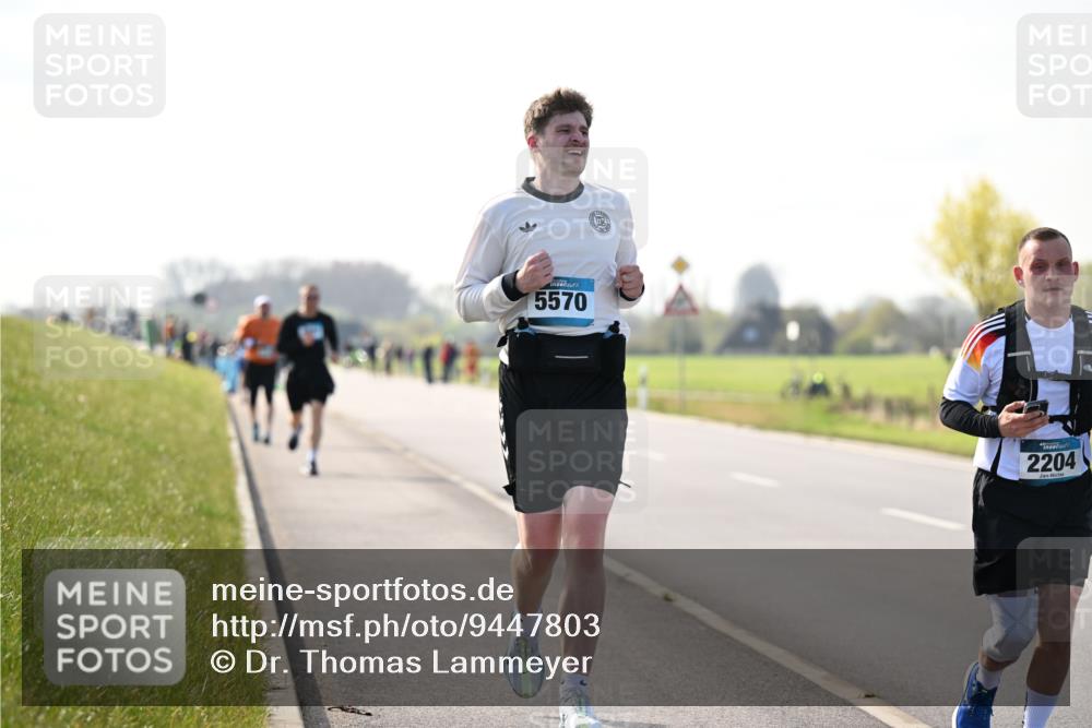 12.04.2026 - 45. Internationalen Wilhelmsburger Insellauf Dr. Thomas Lammeyer http://msf.ph/oto/9447803 12.04.2026 10:31:42 Laufen 5570, 2204 meine-sportfotos.de