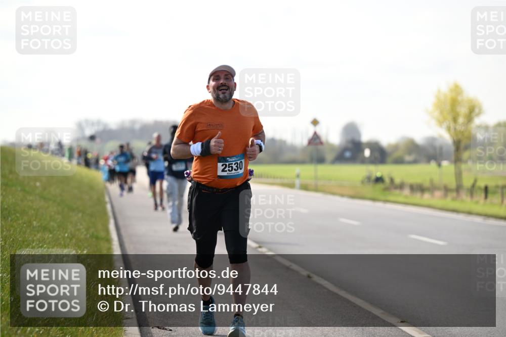 12.04.2026 - 45. Internationalen Wilhelmsburger Insellauf Dr. Thomas Lammeyer http://msf.ph/oto/9447844 12.04.2026 10:31:55 Laufen 2530 meine-sportfotos.de