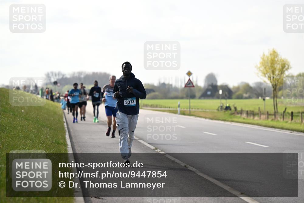 12.04.2026 - 45. Internationalen Wilhelmsburger Insellauf Dr. Thomas Lammeyer http://msf.ph/oto/9447854 12.04.2026 10:31:59 Laufen 3373 meine-sportfotos.de