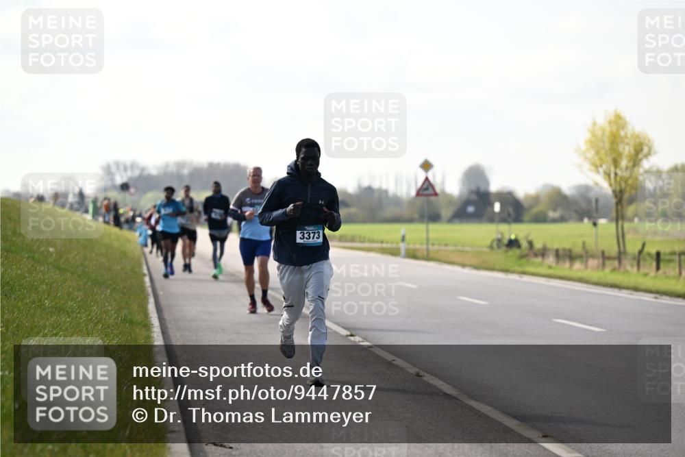 12.04.2026 - 45. Internationalen Wilhelmsburger Insellauf Dr. Thomas Lammeyer http://msf.ph/oto/9447857 12.04.2026 10:31:59 Laufen 3373 meine-sportfotos.de