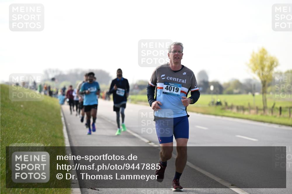 12.04.2026 - 45. Internationalen Wilhelmsburger Insellauf Dr. Thomas Lammeyer http://msf.ph/oto/9447885 12.04.2026 10:32:05 Laufen 4019 meine-sportfotos.de