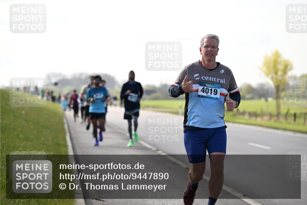 12.04.2026 - 45. Internationalen Wilhelmsburger Insellauf Dr. Thomas Lammeyer http://msf.ph/oto/9447890 12.04.2026 10:32:06 Laufen 4019 meine-sportfotos.de