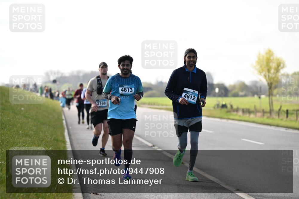 12.04.2026 - 45. Internationalen Wilhelmsburger Insellauf Dr. Thomas Lammeyer http://msf.ph/oto/9447908 12.04.2026 10:32:10 Laufen 2168, 4613, 4612, 4612 meine-sportfotos.de