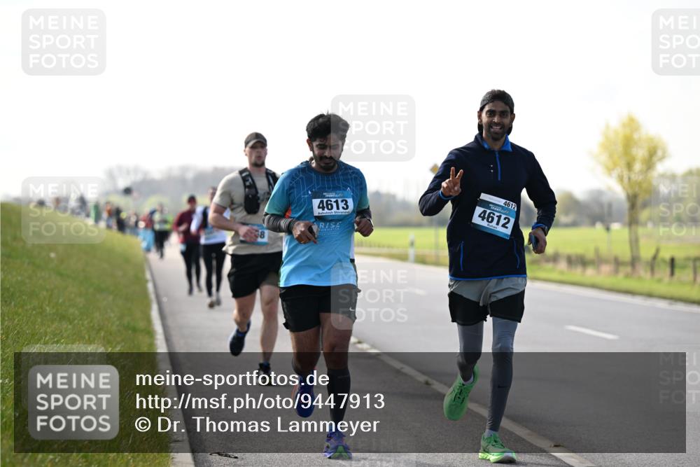 12.04.2026 - 45. Internationalen Wilhelmsburger Insellauf Dr. Thomas Lammeyer http://msf.ph/oto/9447913 12.04.2026 10:32:10 Laufen 4613, 4612, 4612 meine-sportfotos.de