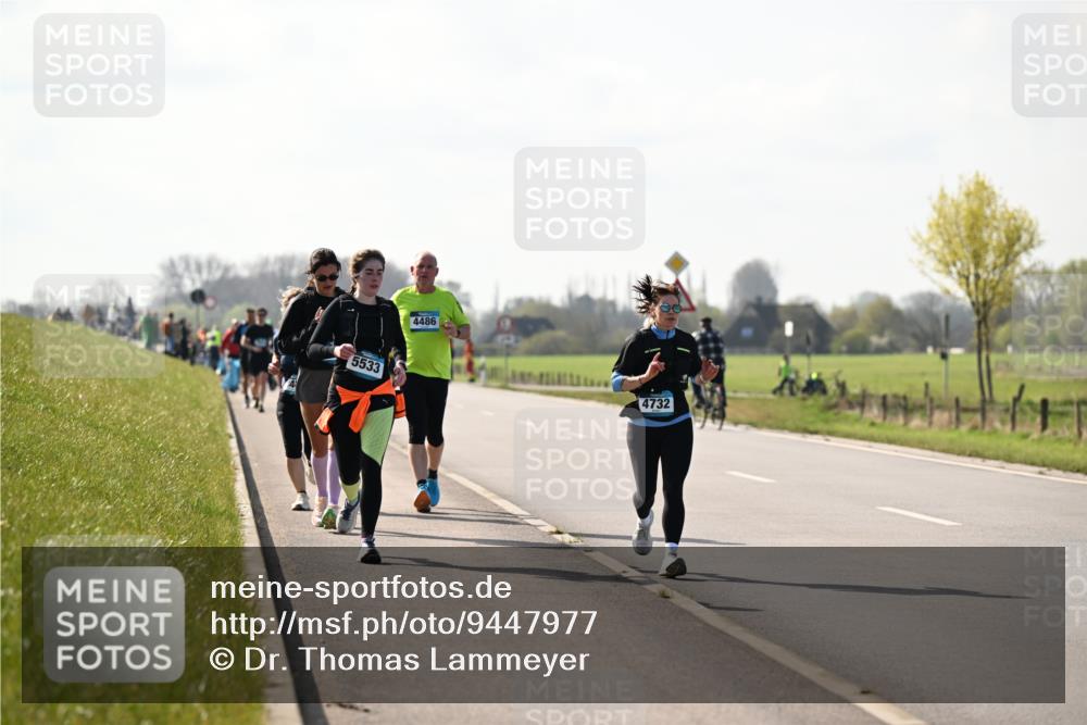 12.04.2026 - 45. Internationalen Wilhelmsburger Insellauf Dr. Thomas Lammeyer http://msf.ph/oto/9447977 12.04.2026 10:32:45 Laufen 5533, 4486, 4732 meine-sportfotos.de
