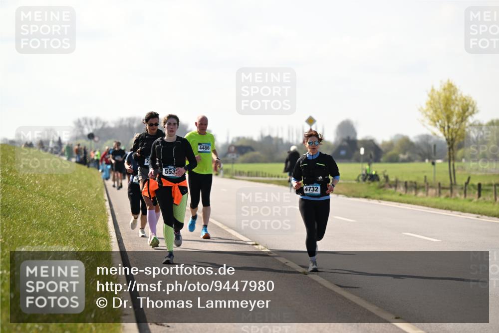 12.04.2026 - 45. Internationalen Wilhelmsburger Insellauf Dr. Thomas Lammeyer http://msf.ph/oto/9447980 12.04.2026 10:32:45 Laufen 553, 4486, 4732 meine-sportfotos.de