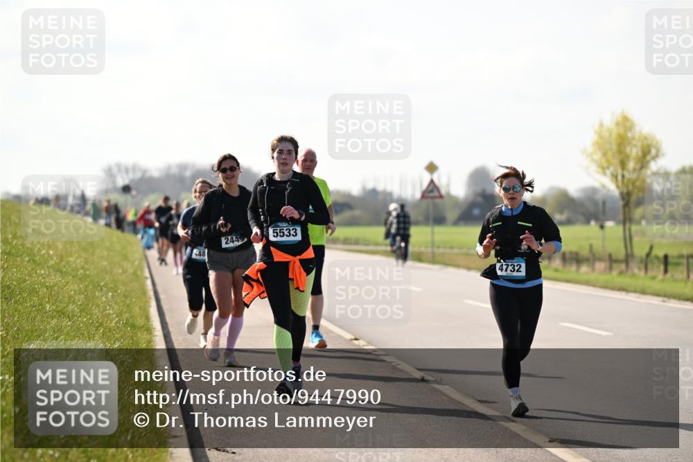 12.04.2026 - 45. Internationalen Wilhelmsburger Insellauf Dr. Thomas Lammeyer http://msf.ph/oto/9447990 12.04.2026 10:32:47 Laufen 448, 2449, 5533, 4732 meine-sportfotos.de