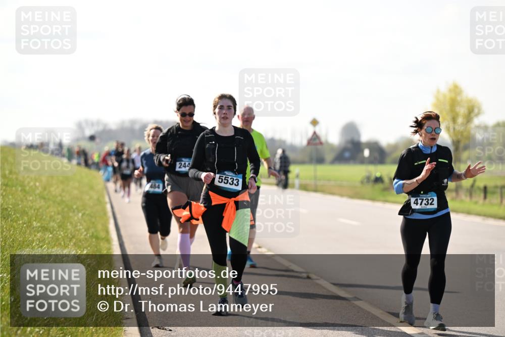 12.04.2026 - 45. Internationalen Wilhelmsburger Insellauf Dr. Thomas Lammeyer http://msf.ph/oto/9447995 12.04.2026 10:32:48 Laufen 244, 5533, 4732 meine-sportfotos.de