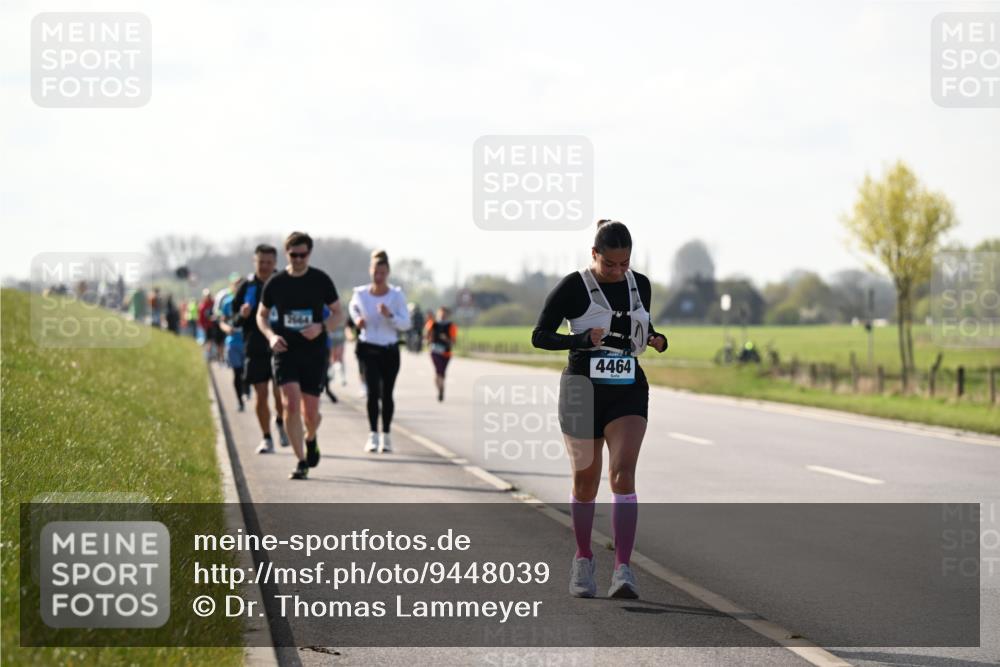 12.04.2026 - 45. Internationalen Wilhelmsburger Insellauf Dr. Thomas Lammeyer http://msf.ph/oto/9448039 12.04.2026 10:33:01 Laufen 4464 meine-sportfotos.de