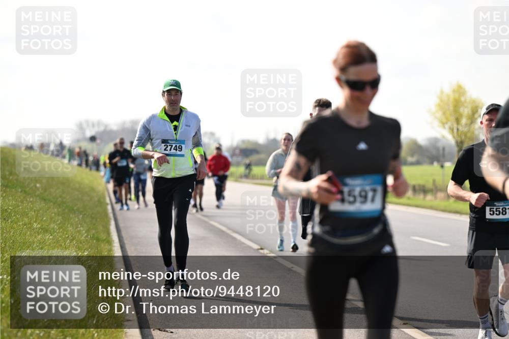 12.04.2026 - 45. Internationalen Wilhelmsburger Insellauf Dr. Thomas Lammeyer http://msf.ph/oto/9448120 12.04.2026 10:33:16 Laufen 2749, 4597, 5581 meine-sportfotos.de