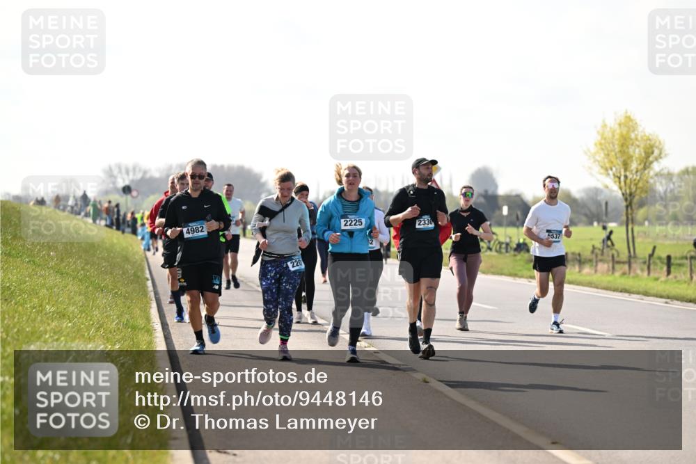 12.04.2026 - 45. Internationalen Wilhelmsburger Insellauf Dr. Thomas Lammeyer http://msf.ph/oto/9448146 12.04.2026 10:33:25 Laufen 4982, 220, 2225, 2330, 5537 meine-sportfotos.de