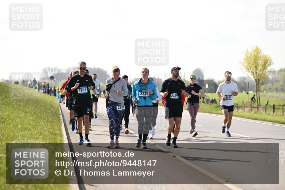 12.04.2026 - 45. Internationalen Wilhelmsburger Insellauf Dr. Thomas Lammeyer http://msf.ph/oto/9448147 12.04.2026 10:33:25 Laufen 4982, 2203, 2225, 2330, 5537 meine-sportfotos.de