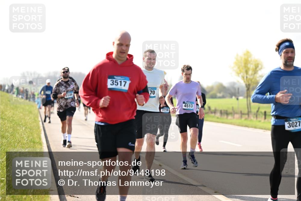 12.04.2026 - 45. Internationalen Wilhelmsburger Insellauf Dr. Thomas Lammeyer http://msf.ph/oto/9448198 12.04.2026 10:33:35 Laufen 3517, 3149, 70, 4513, 3027 meine-sportfotos.de