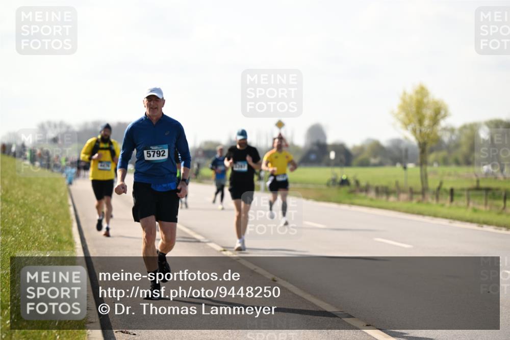 12.04.2026 - 45. Internationalen Wilhelmsburger Insellauf Dr. Thomas Lammeyer http://msf.ph/oto/9448250 12.04.2026 10:33:45 Laufen 5792 meine-sportfotos.de