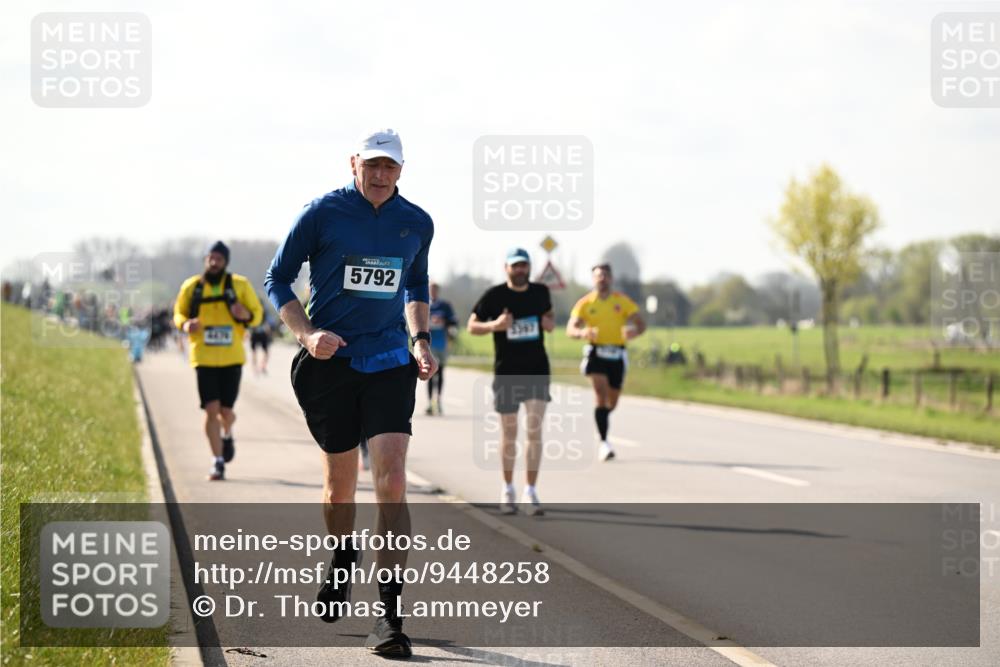12.04.2026 - 45. Internationalen Wilhelmsburger Insellauf Dr. Thomas Lammeyer http://msf.ph/oto/9448258 12.04.2026 10:33:47 Laufen 5792 meine-sportfotos.de