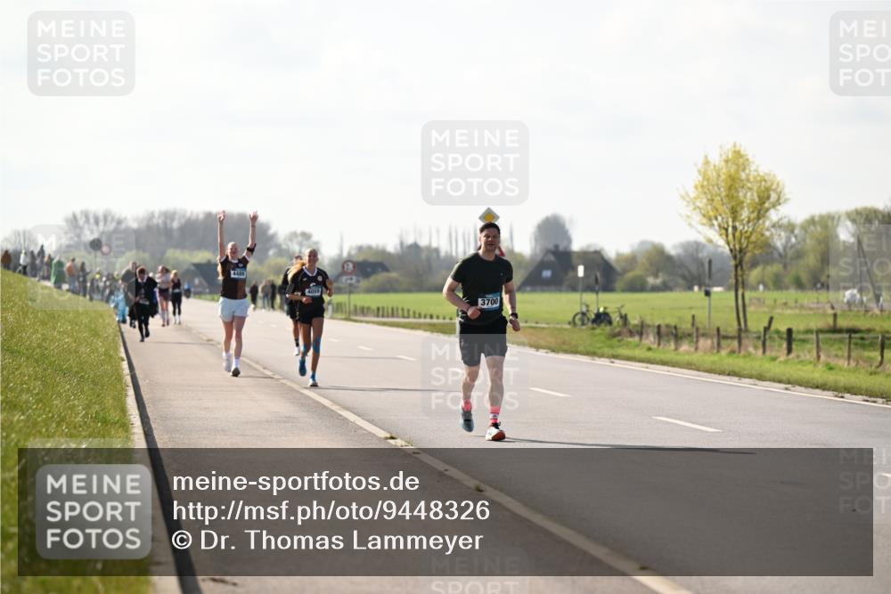 12.04.2026 - 45. Internationalen Wilhelmsburger Insellauf Dr. Thomas Lammeyer http://msf.ph/oto/9448326 12.04.2026 10:34:06 Laufen 4489, 4059, 3700 meine-sportfotos.de