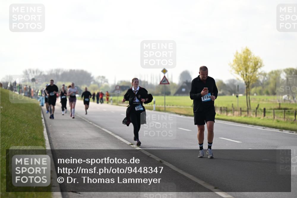 12.04.2026 - 45. Internationalen Wilhelmsburger Insellauf Dr. Thomas Lammeyer http://msf.ph/oto/9448347 12.04.2026 10:34:20 Laufen 2800, 2193 meine-sportfotos.de