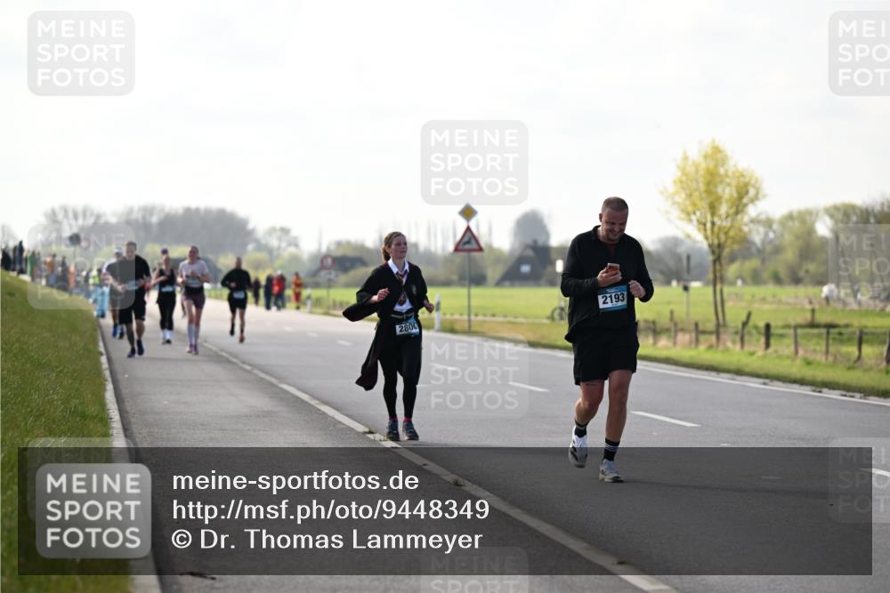 12.04.2026 - 45. Internationalen Wilhelmsburger Insellauf Dr. Thomas Lammeyer http://msf.ph/oto/9448349 12.04.2026 10:34:20 Laufen 2800, 2193 meine-sportfotos.de
