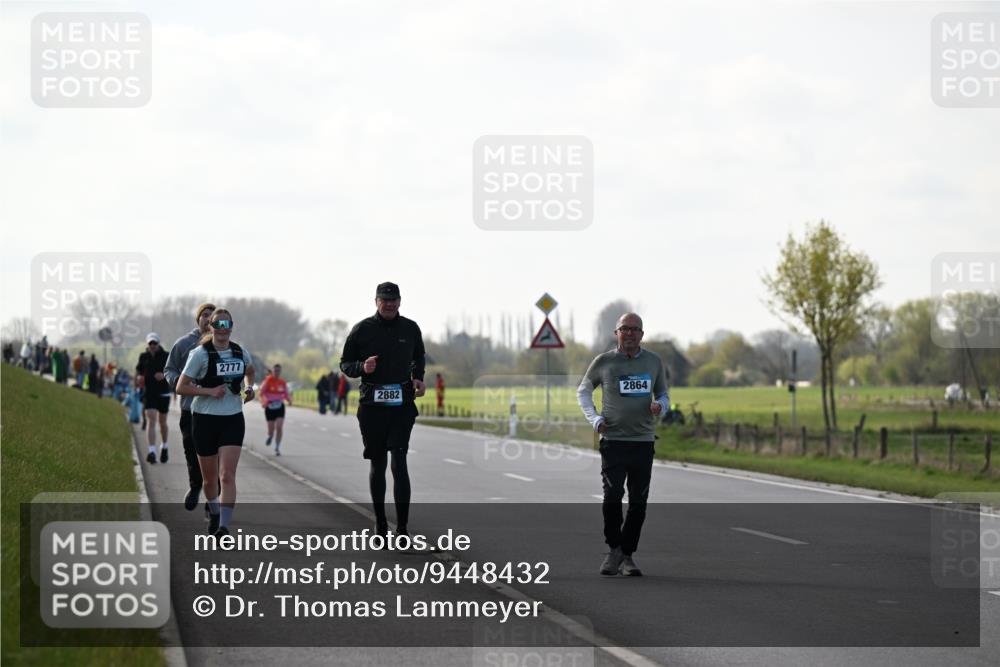 12.04.2026 - 45. Internationalen Wilhelmsburger Insellauf Dr. Thomas Lammeyer http://msf.ph/oto/9448432 12.04.2026 10:34:48 Laufen 2777, 2882, 2864 meine-sportfotos.de